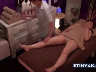 Iki tremendous anal creampie kızlar en menstruasyon stüdyo