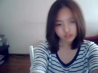 Corean damsel pe web camera